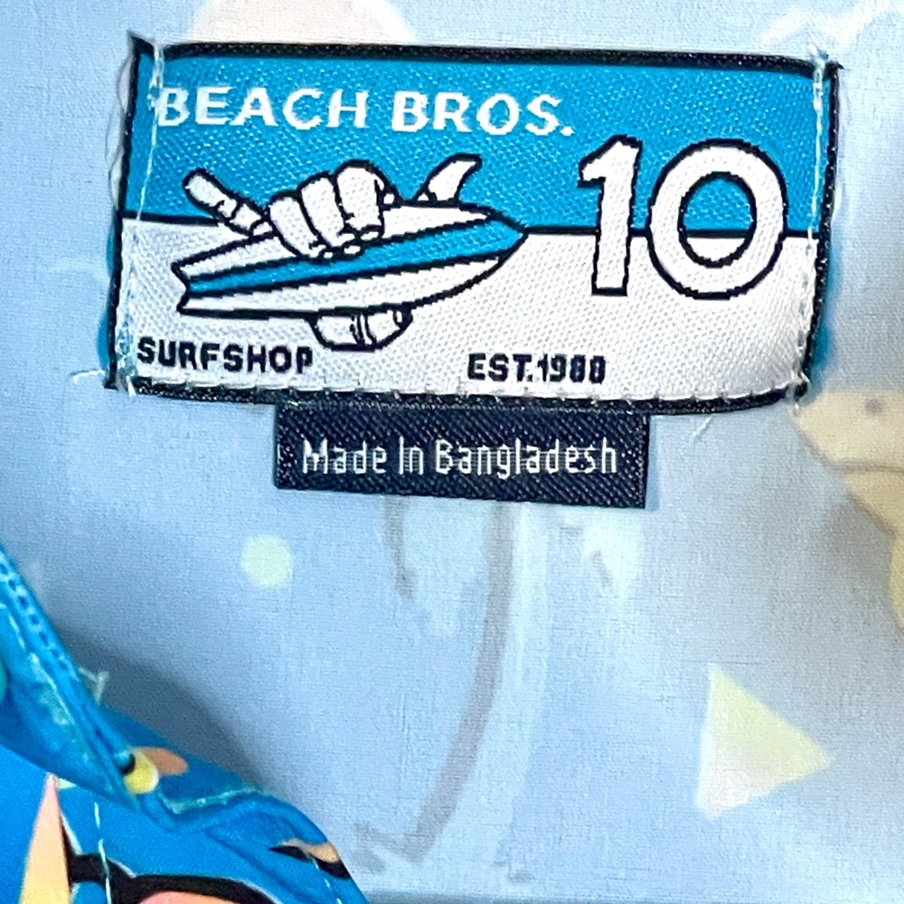 New boys beach outfit sharks and palm trees button up top with shorts - Picture 4 of 4